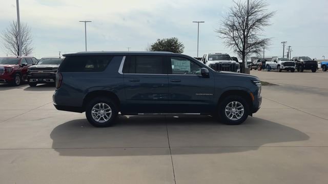 New 2026 Chevrolet Suburban LT w/ Comfort Package RWD image 9