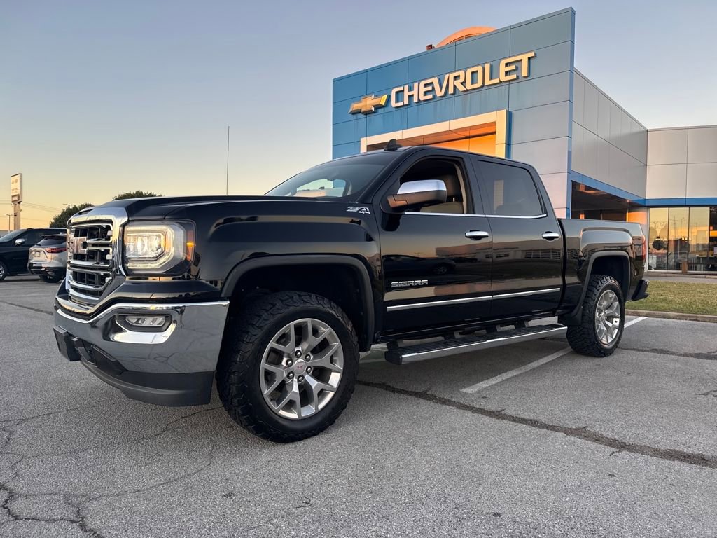 Used 2018 GMC Sierra 1500 SLT w/ SLT Premium Package
