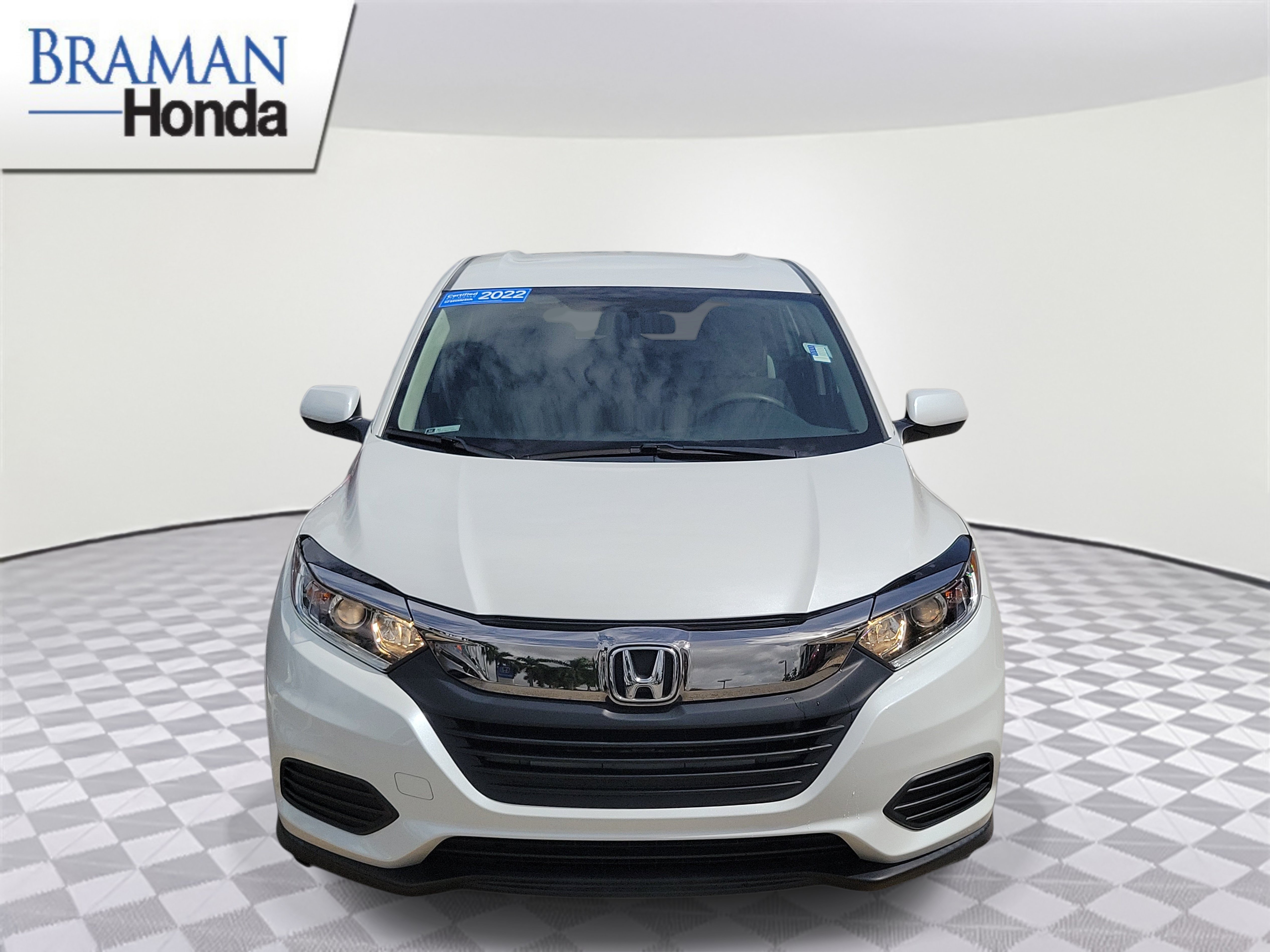 Certified 2022 Honda HR-V LX image 2