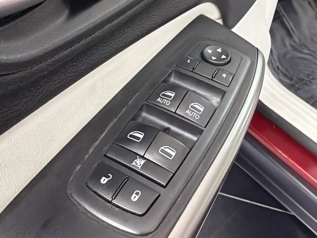 Used 2020 Jeep Cherokee Latitude Lux w/ Quick Order Package 26H Lux FWD image 20