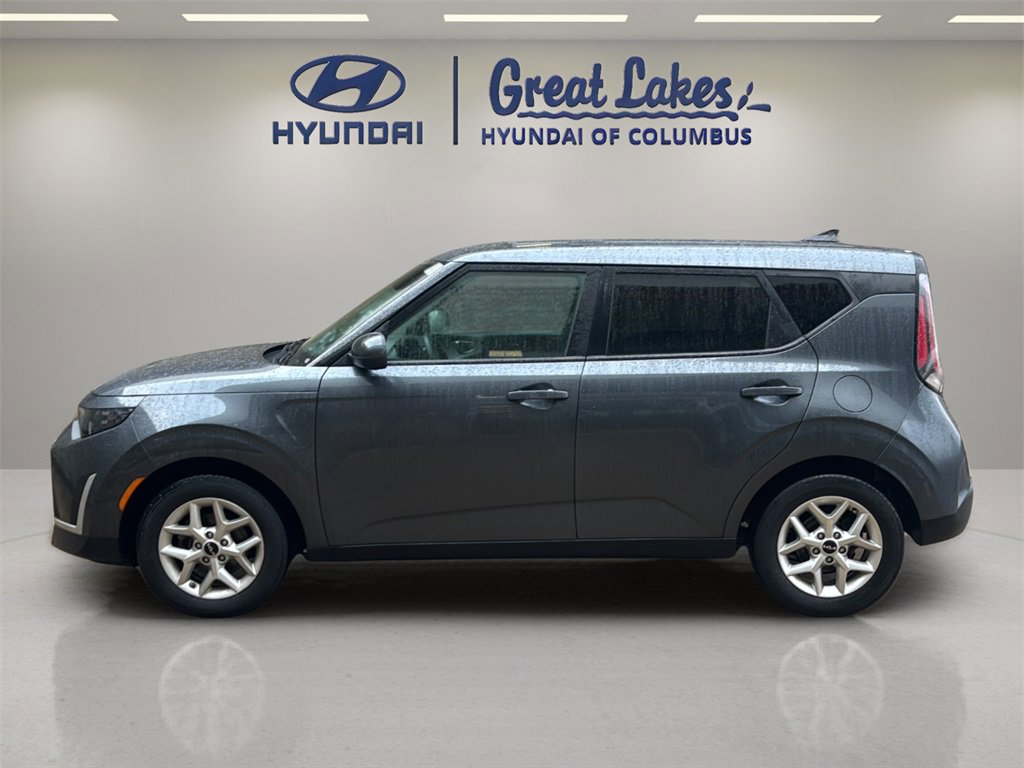 Used 2023 Kia Soul LX w/ Option Group 015 image 2