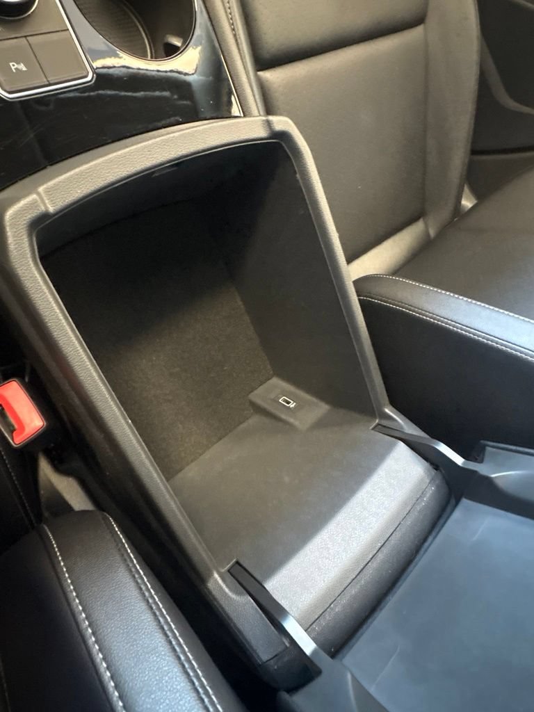 Used 2018 Volkswagen Atlas SEL w/ R-Line Package AWD/4WD image 33