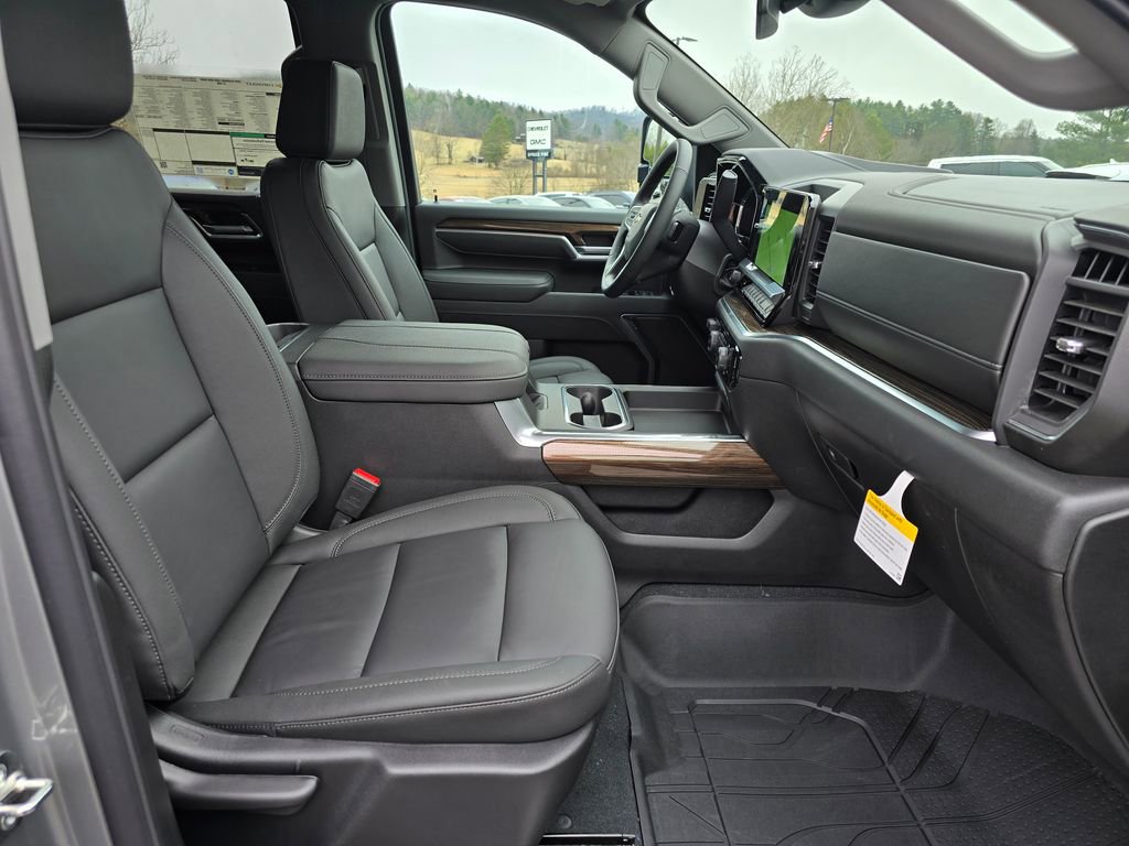 New 2026 Chevrolet Silverado 3500 LT w/ All Star Edition image 26