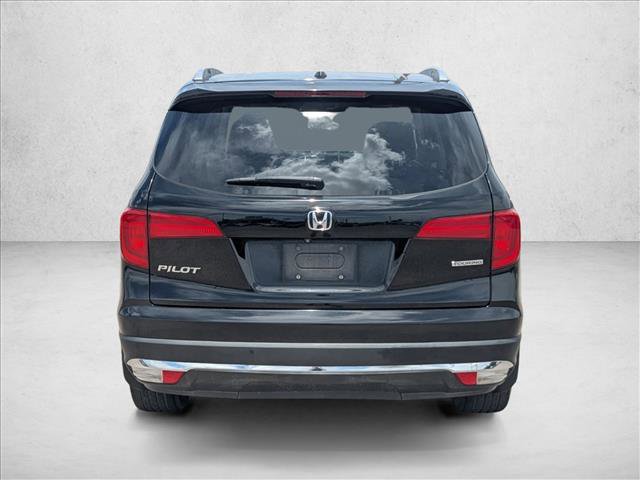 Used 2017 Honda Pilot Touring image 6