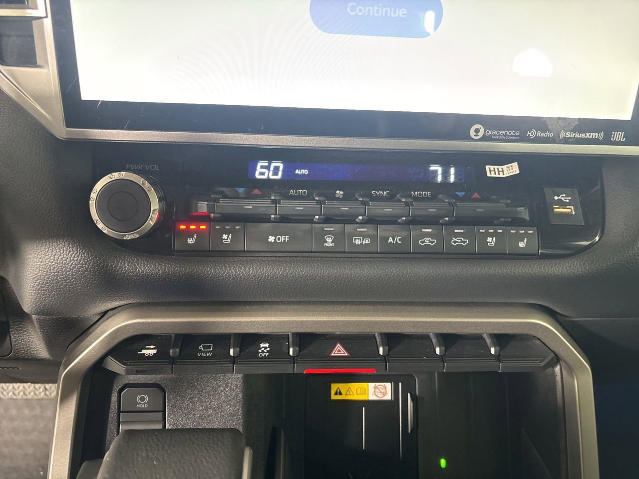 Used 2024 Toyota Tundra Limited image 21