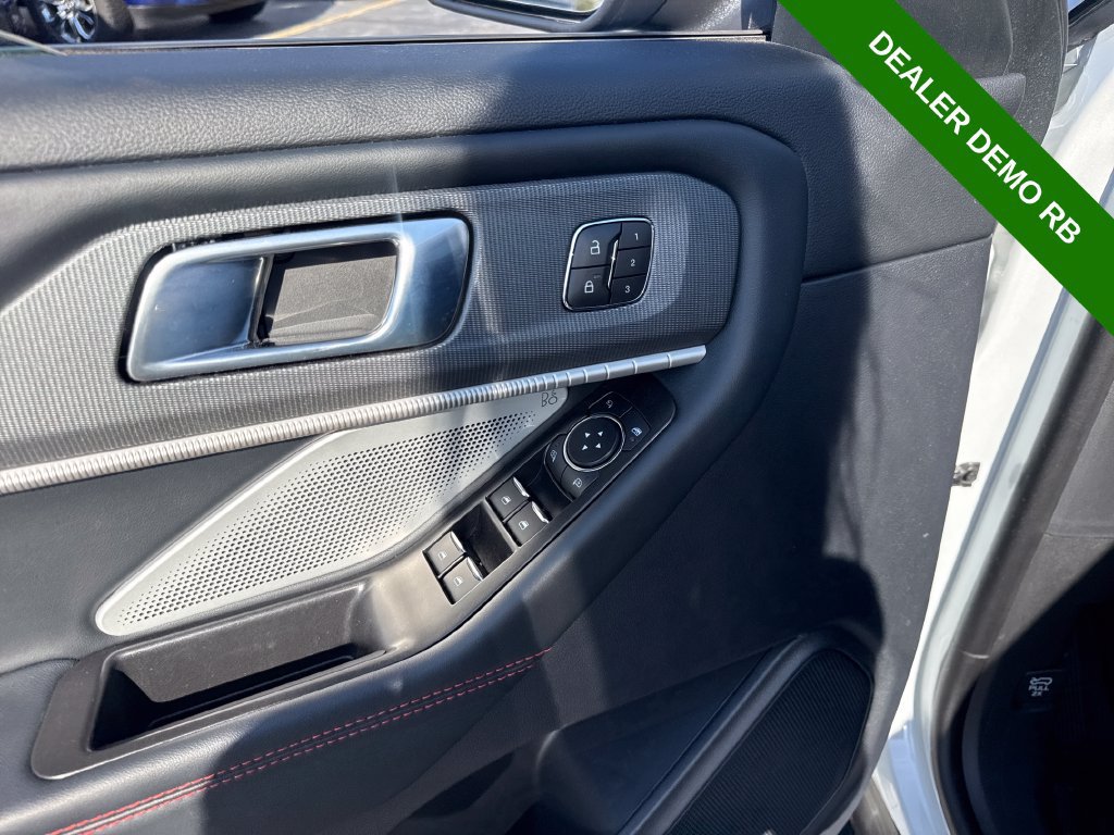 Used 2026 Ford Explorer ST w/ Sun And Sound Package AWD/4WD image 18