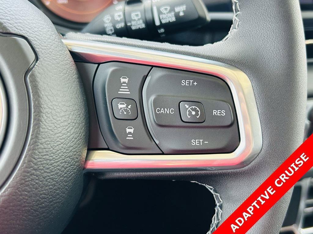 New 2025 Jeep Wrangler Unlimited Sahara AWD/4WD image 5