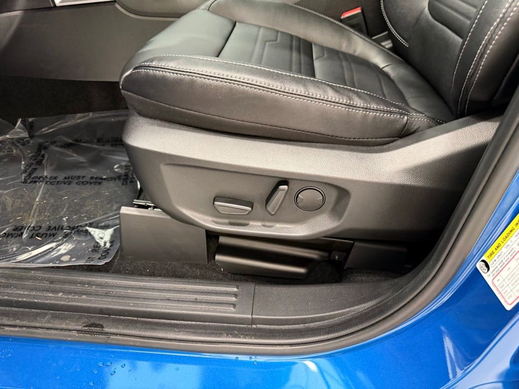 New 2025 Ford Ranger Lariat w/ FX4 Off-Road Package image 13