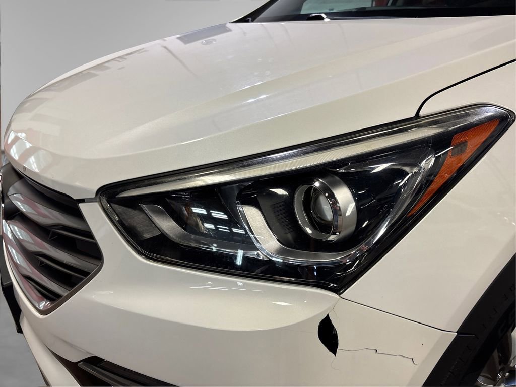 Used 2017 Hyundai Santa Fe Sport AWD/4WD image 20