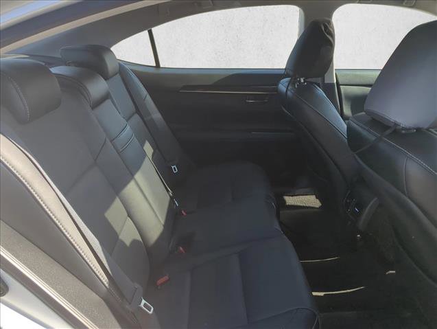Used 2018 Lexus ES 350 w/ Premier Package image 19