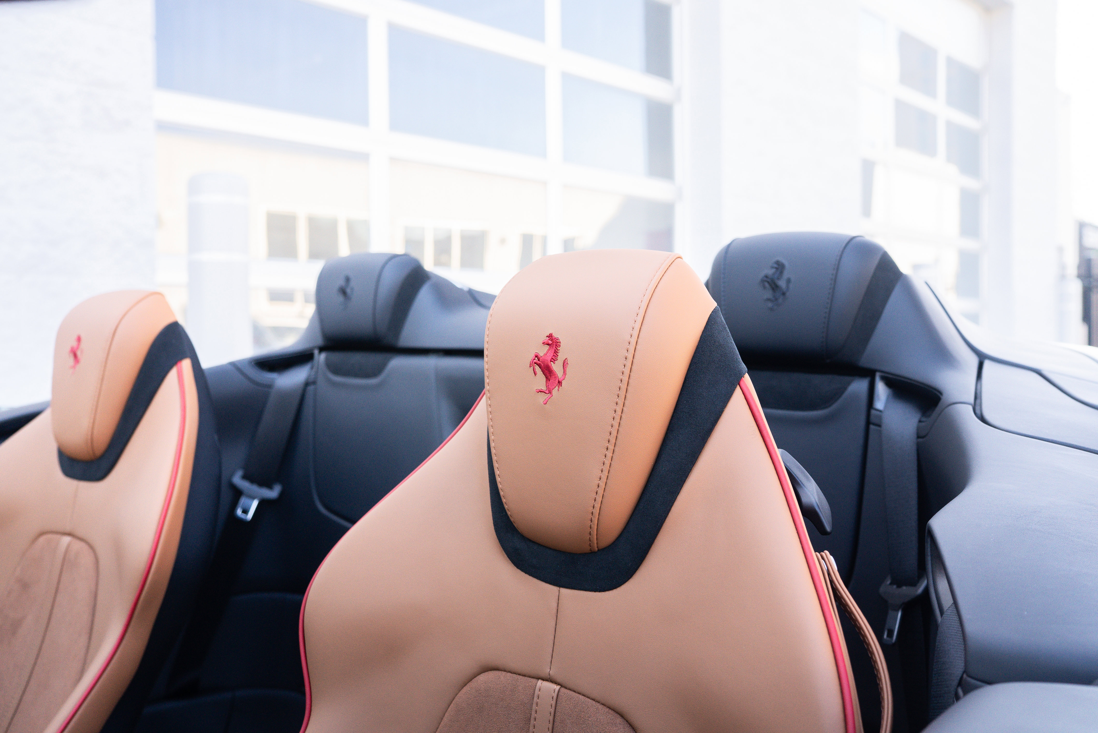 Used 2025 Ferrari Roma Spider image 24