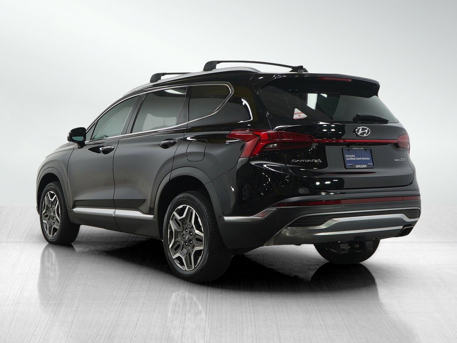 Certified 2023 Hyundai Santa Fe Limited AWD/4WD image 3