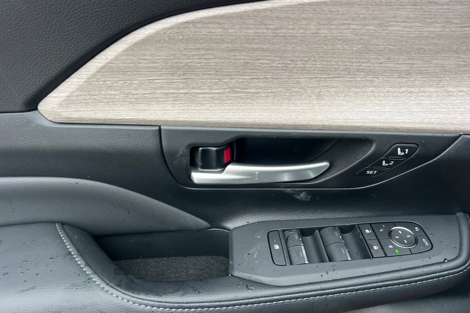 New 2026 Toyota Grand Highlander Limited image 8