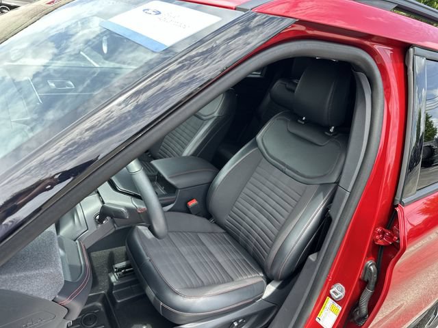 Certified 2025 Ford Explorer ST-Line AWD/4WD image 12