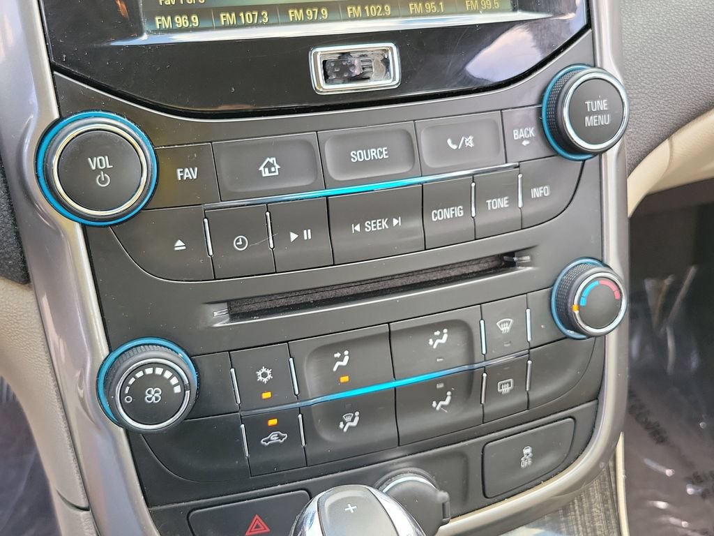 Used 2015 Chevrolet Malibu LT w/ Power Convenience Package FWD image 25