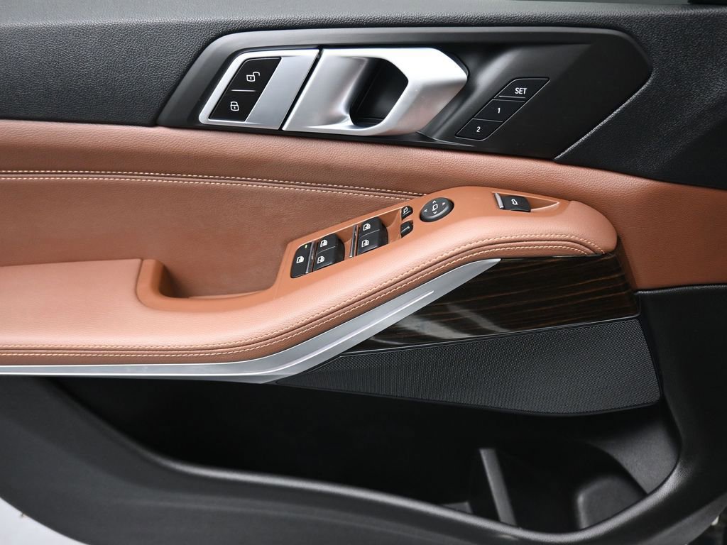 Used 2019 BMW X5 xDrive40i w/ Convenience Package image 10