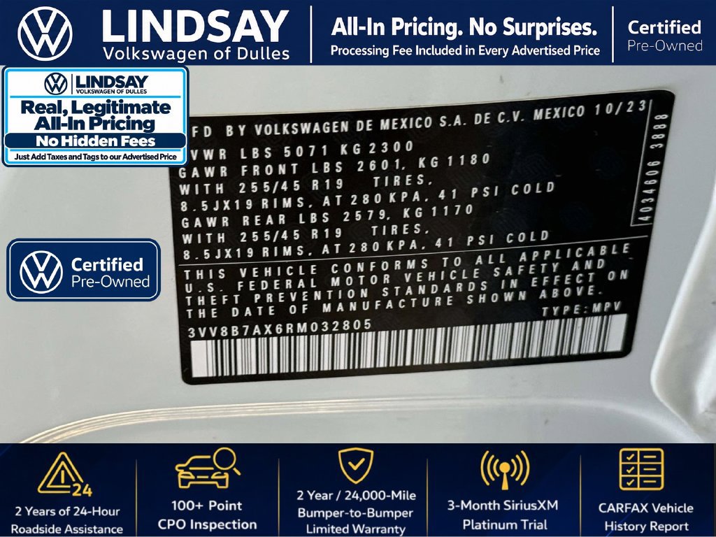 Used 2024 Volkswagen Tiguan SE R-Line AWD/4WD image 29