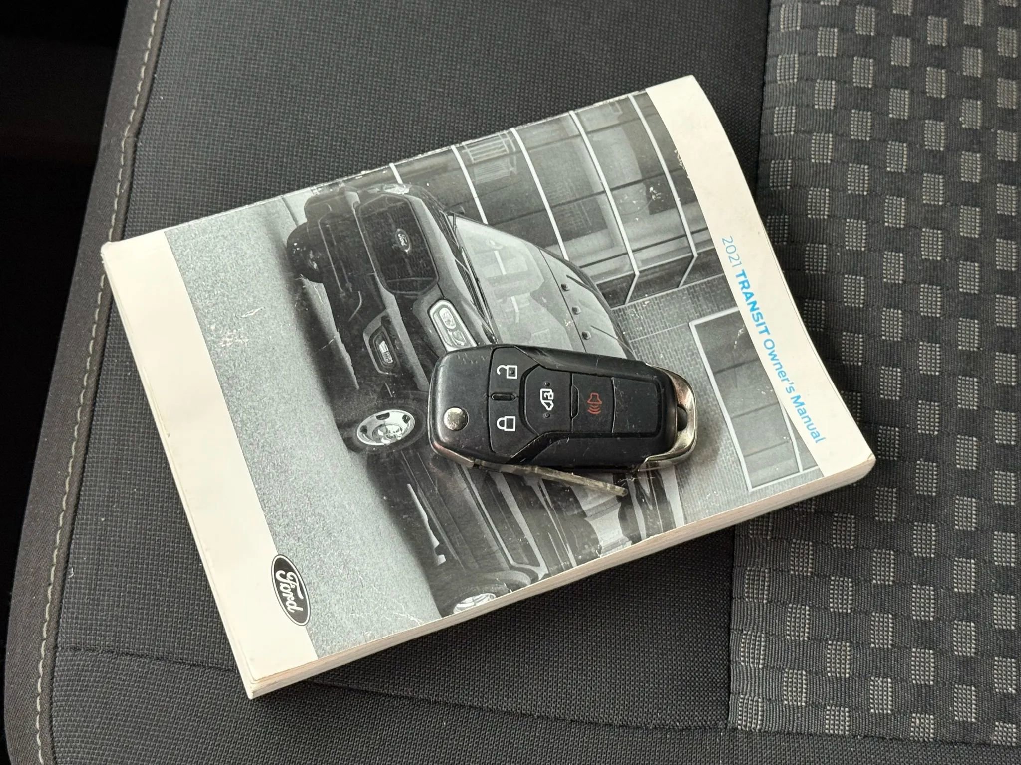 Used 2021 Ford Transit 350 XLT image 27