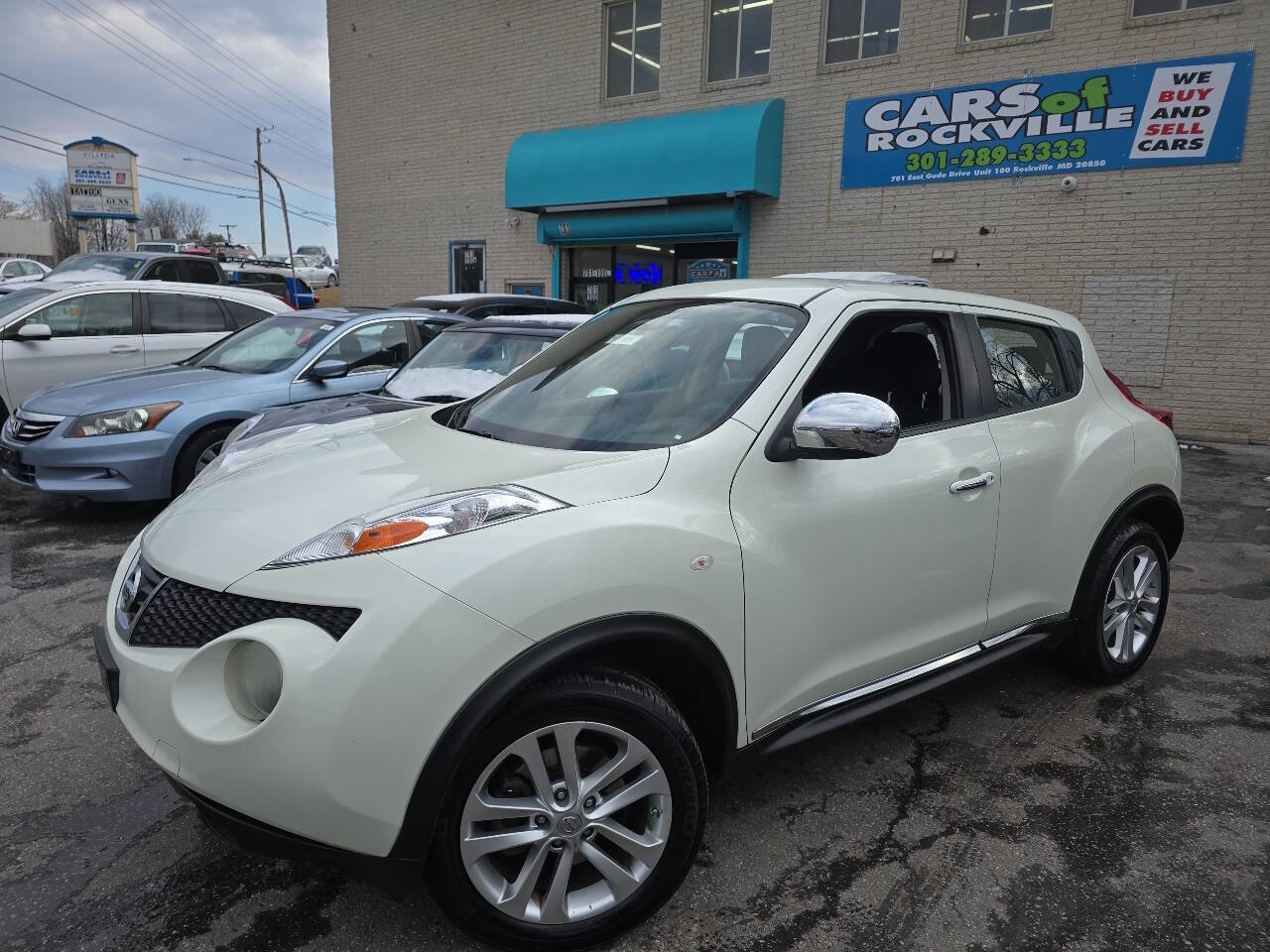 Used 2012 Nissan Juke S w/ Chrome Pkg image 5