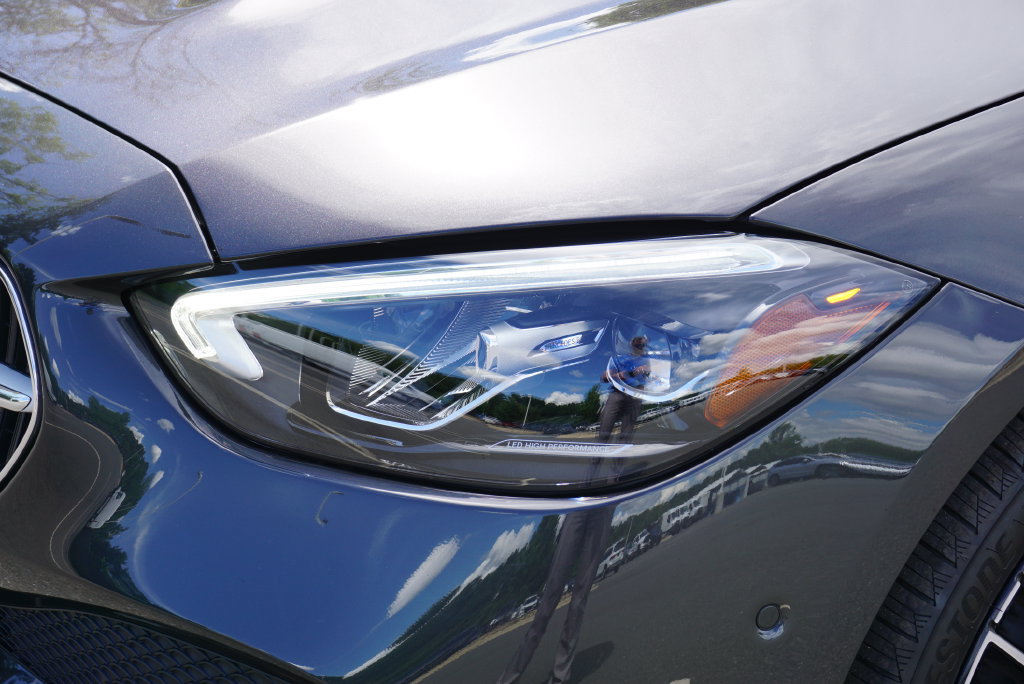 Certified 2025 Mercedes-Benz C 300 4MATIC Sedan image 11