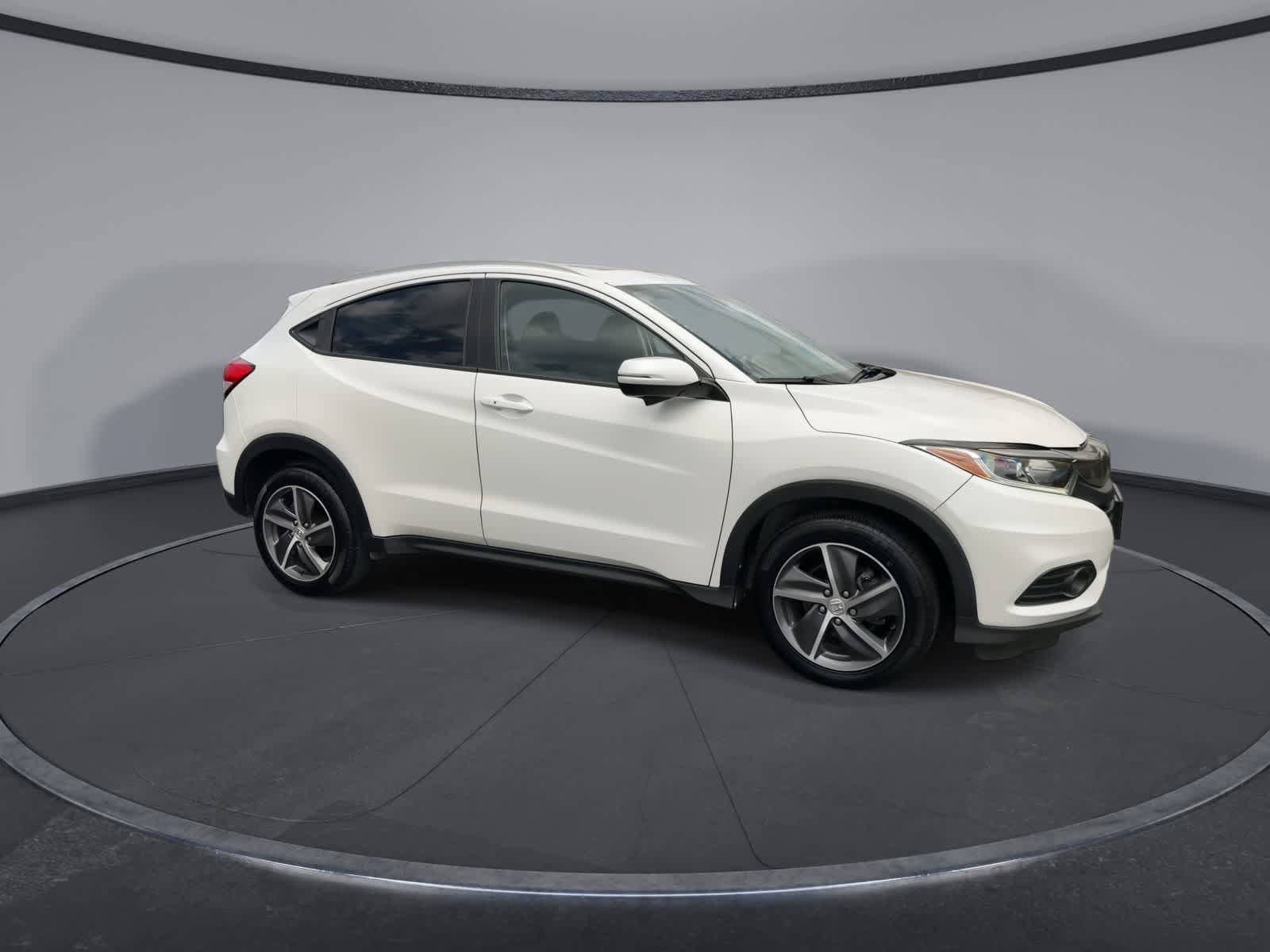 Used 2021 Honda HR-V EX image 9