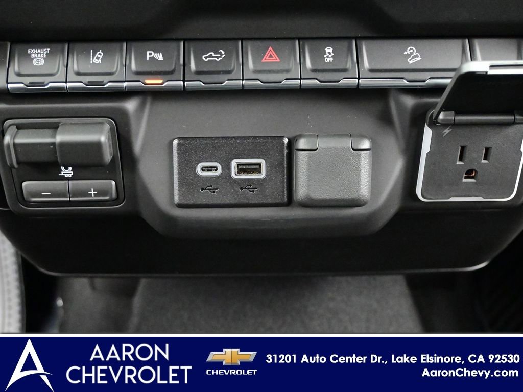 New 2026 Chevrolet Silverado 2500 Custom w/ Custom Value Package AWD/4WD image 27