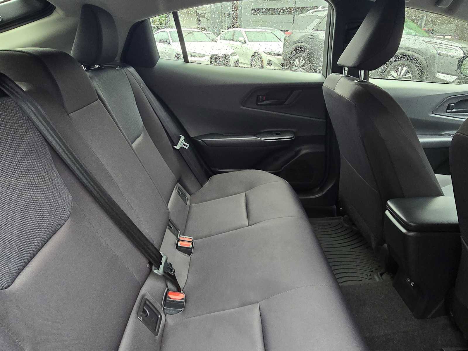 Used 2024 Toyota Prius LE image 12