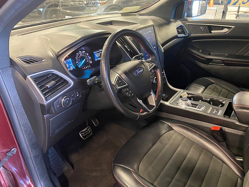 Used 2022 Ford Edge ST-Line w/ Class II Trailer Tow Package AWD/4WD image 21