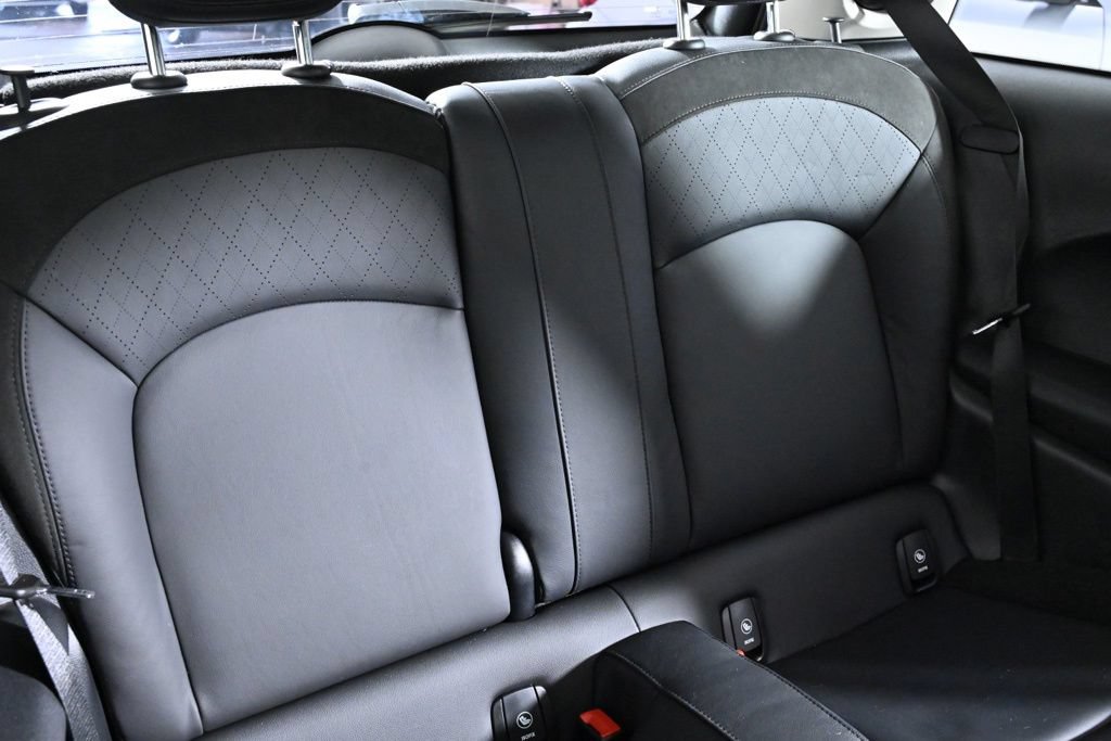 Used 2023 MINI Cooper S w/ Signature Upholstery Package FWD image 23