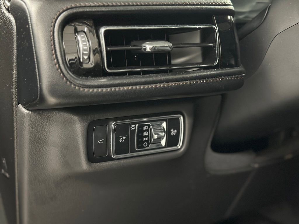 Used 2024 Lincoln Aviator Reserve RWD image 20
