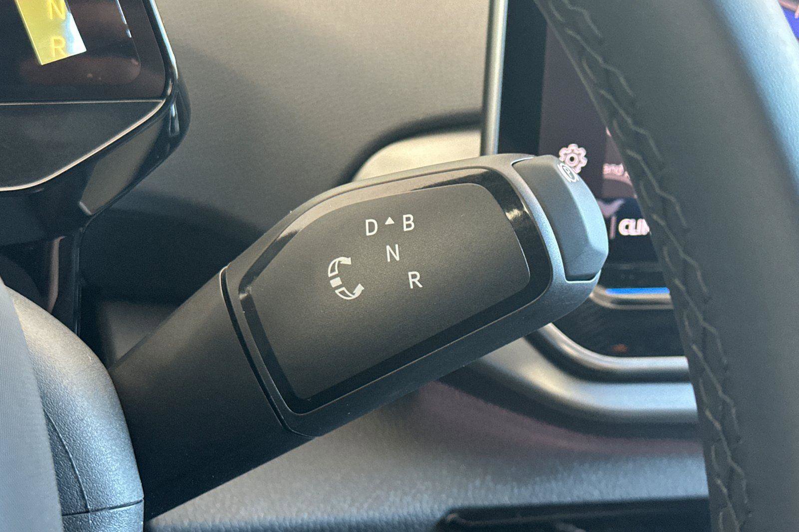 New 2025 Volkswagen ID.4 Pro image 21