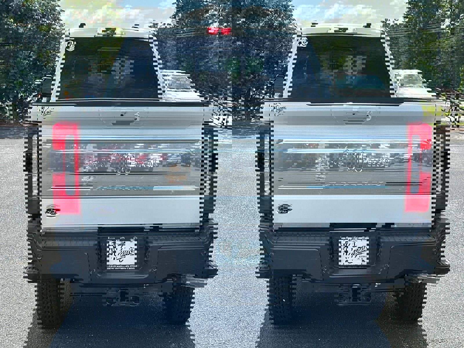 New 2025 Ford F350 King Ranch image 39