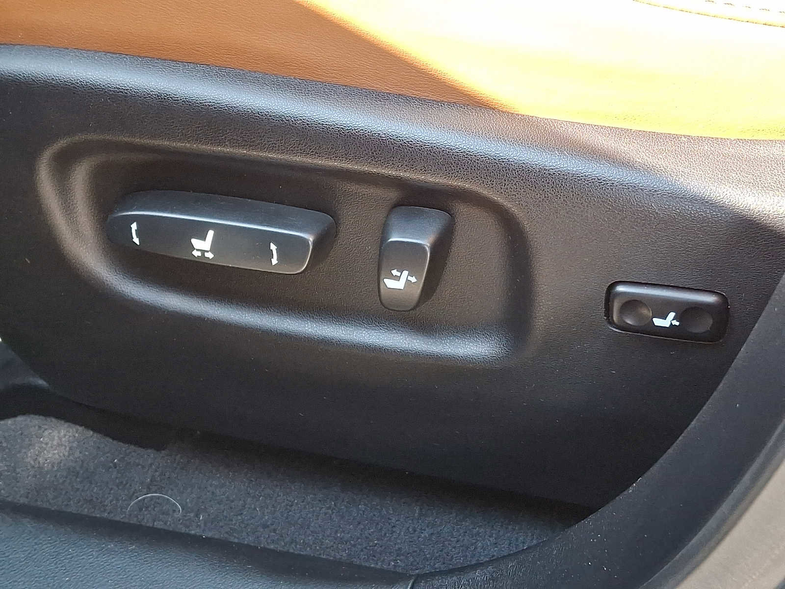 Used 2013 Lexus RX 350 AWD w/ Navigation Pkg image 11