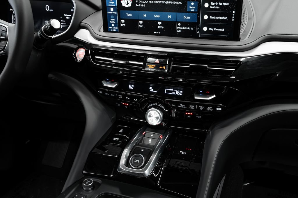 New 2026 Acura MDX w/ Technology Package FWD image 17