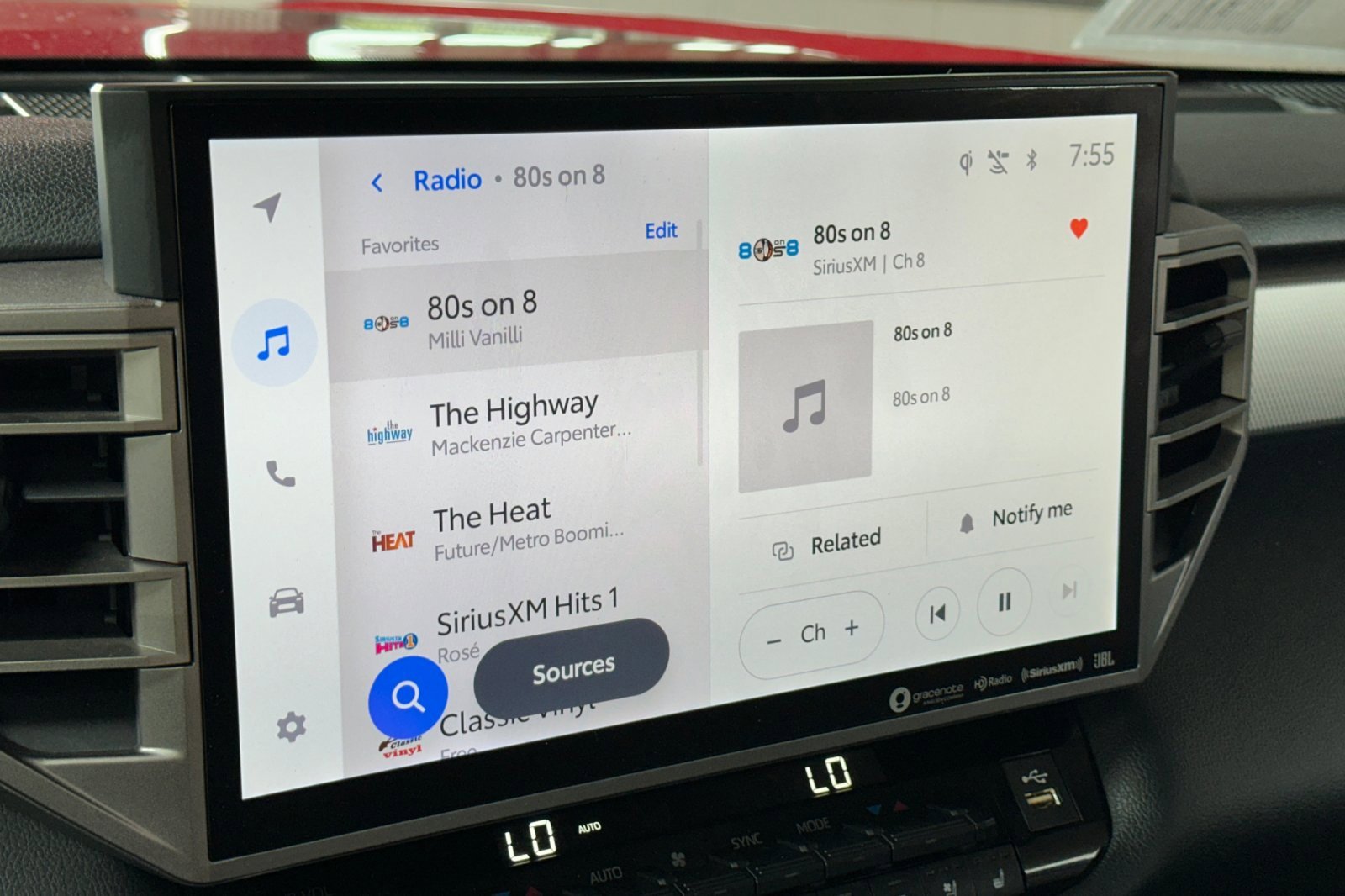 Used 2022 Toyota Tundra Limited image 12