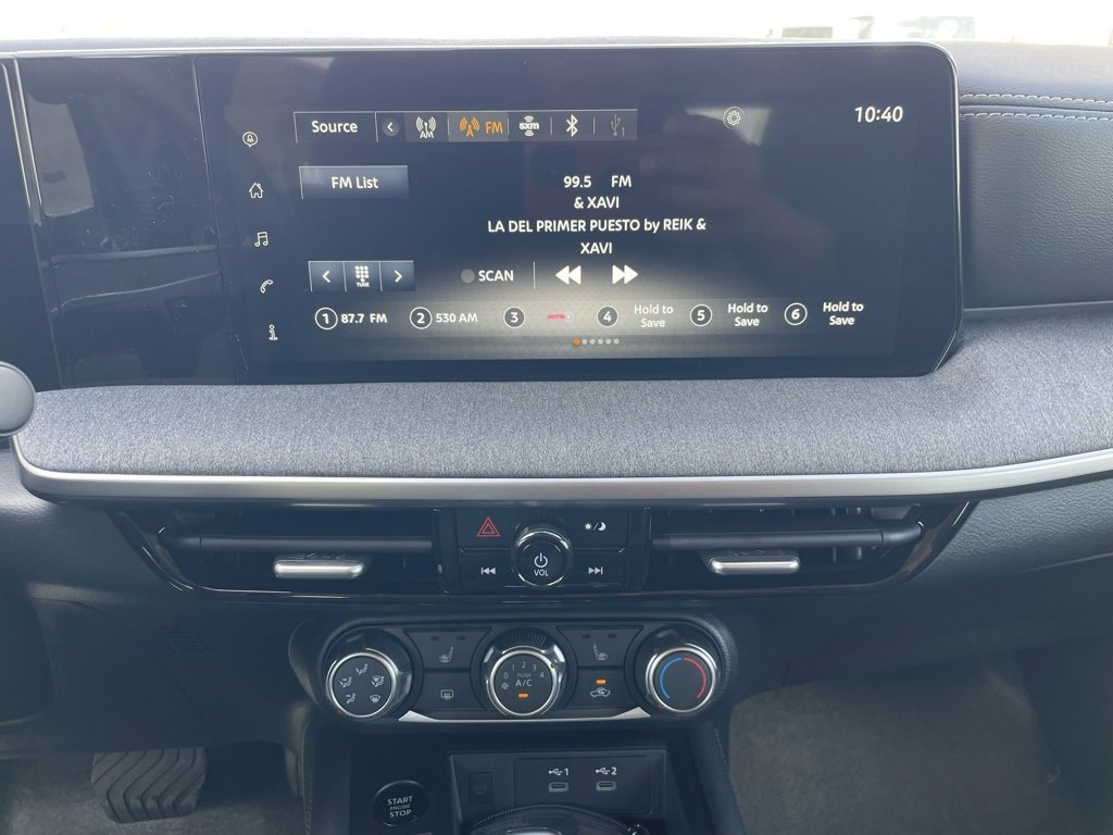 New 2025 Nissan Kicks SV w/ SV Premium Package image 17