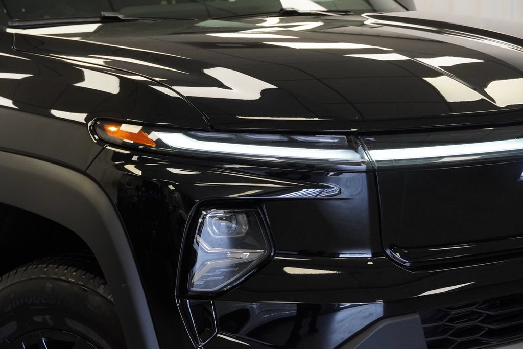 New 2026 Chevrolet Silverado EV LT AWD/4WD image 29