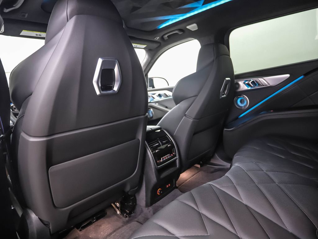 New 2026 BMW XM Label Red image 20