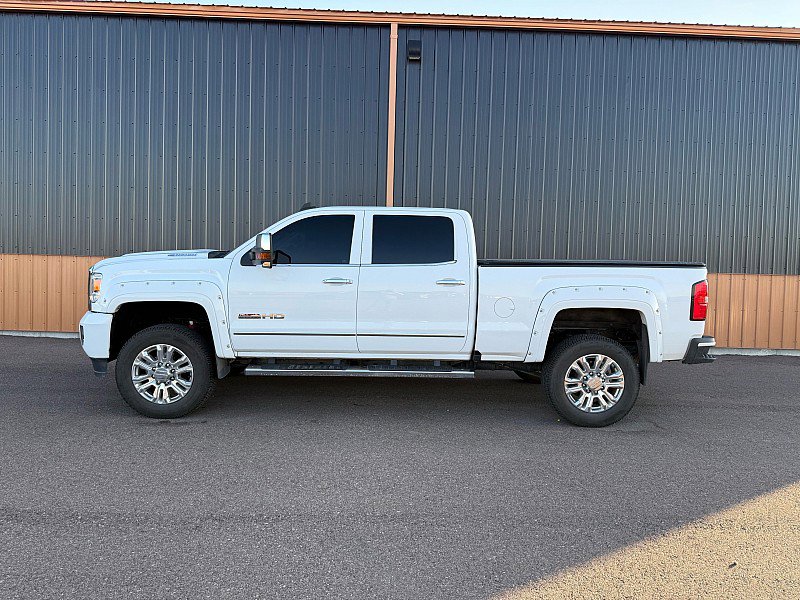 Used 2017 GMC Sierra 2500 SLT image 3
