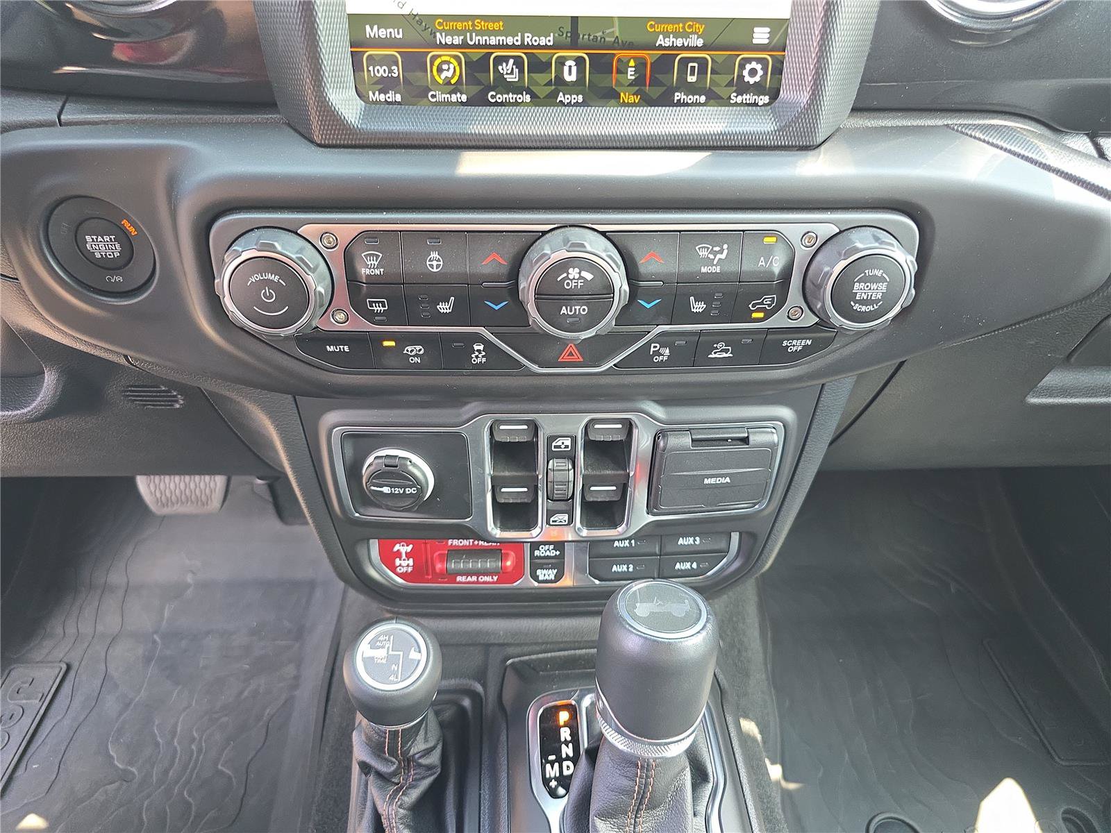 Used 2023 Jeep Wrangler Unlimited Rubicon 392 AWD/4WD image 28