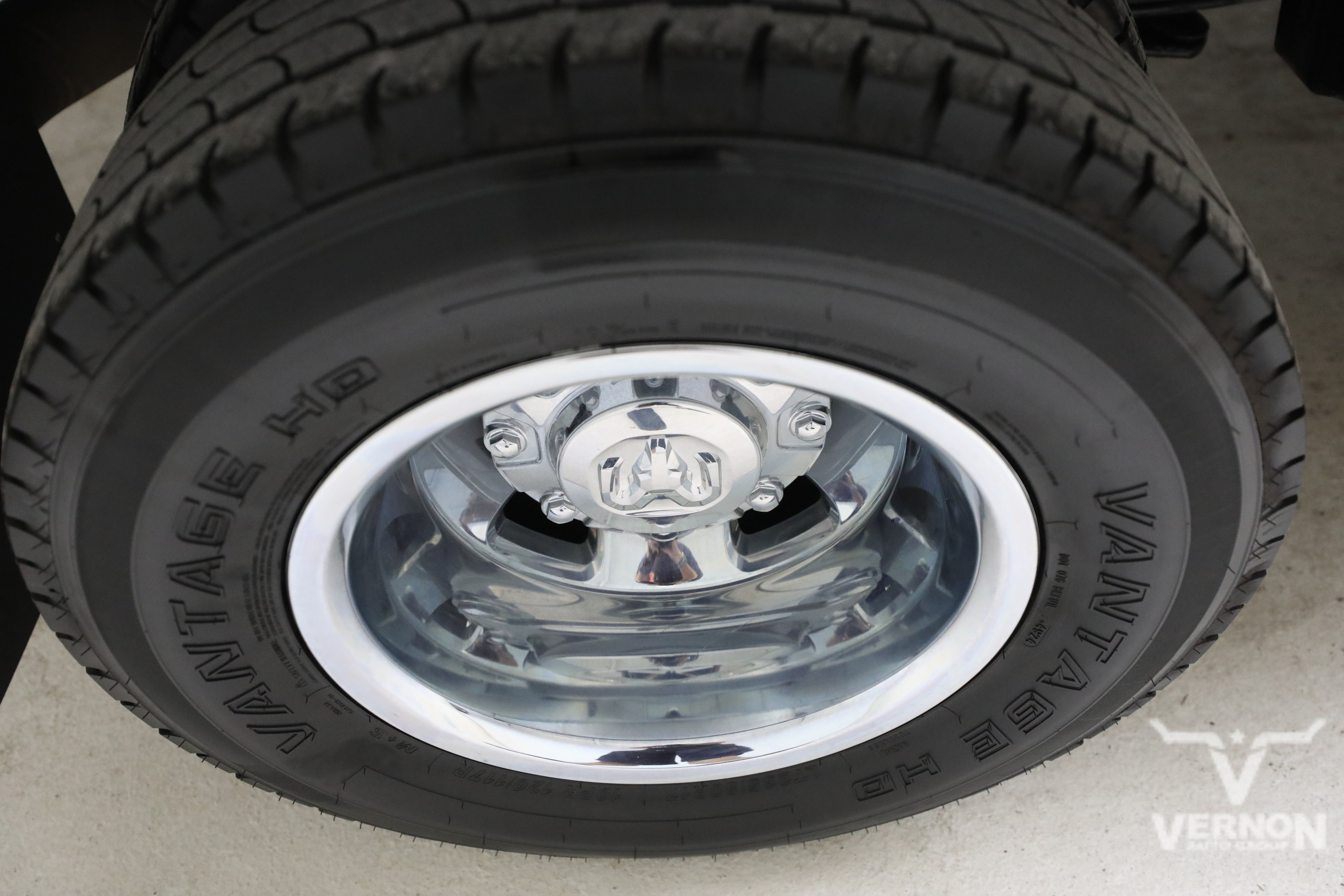 Used 2024 RAM 3500 Big Horn AWD/4WD image 33