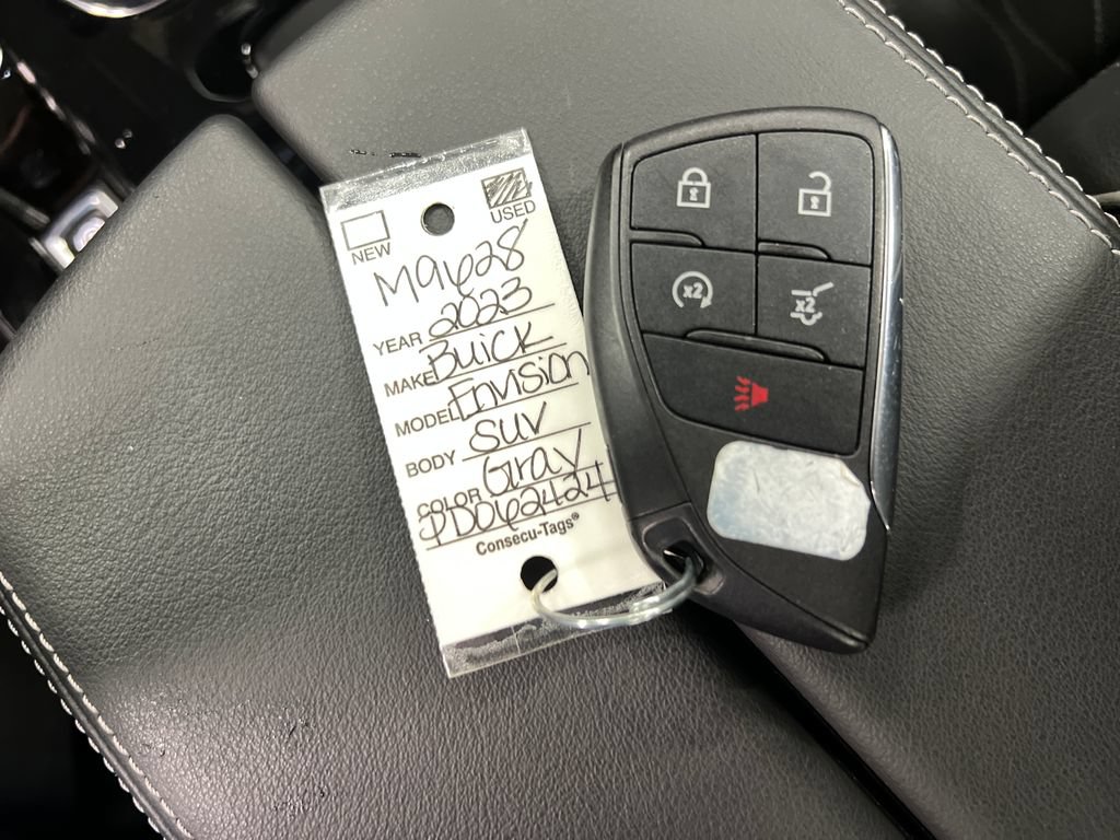 Certified 2023 Buick Envision Avenir AWD/4WD image 30