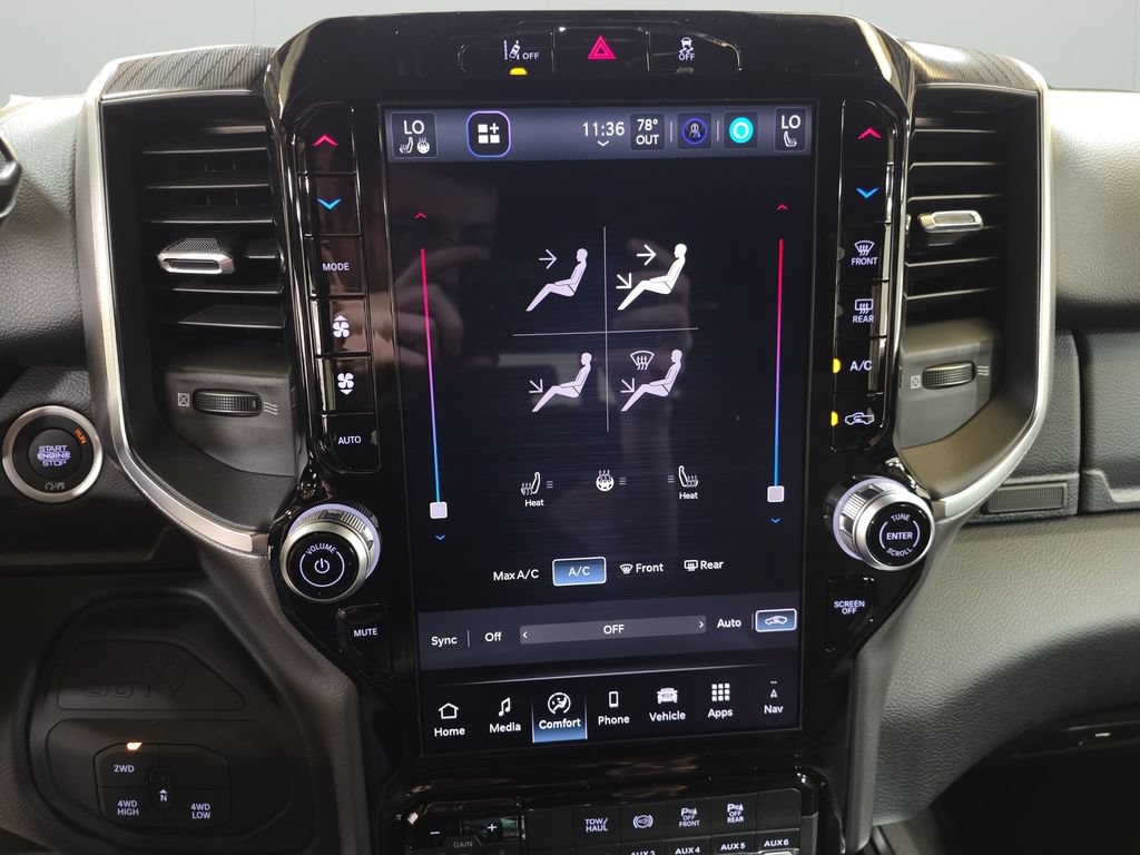 New 2026 RAM 2500 Big Horn AWD/4WD image 25