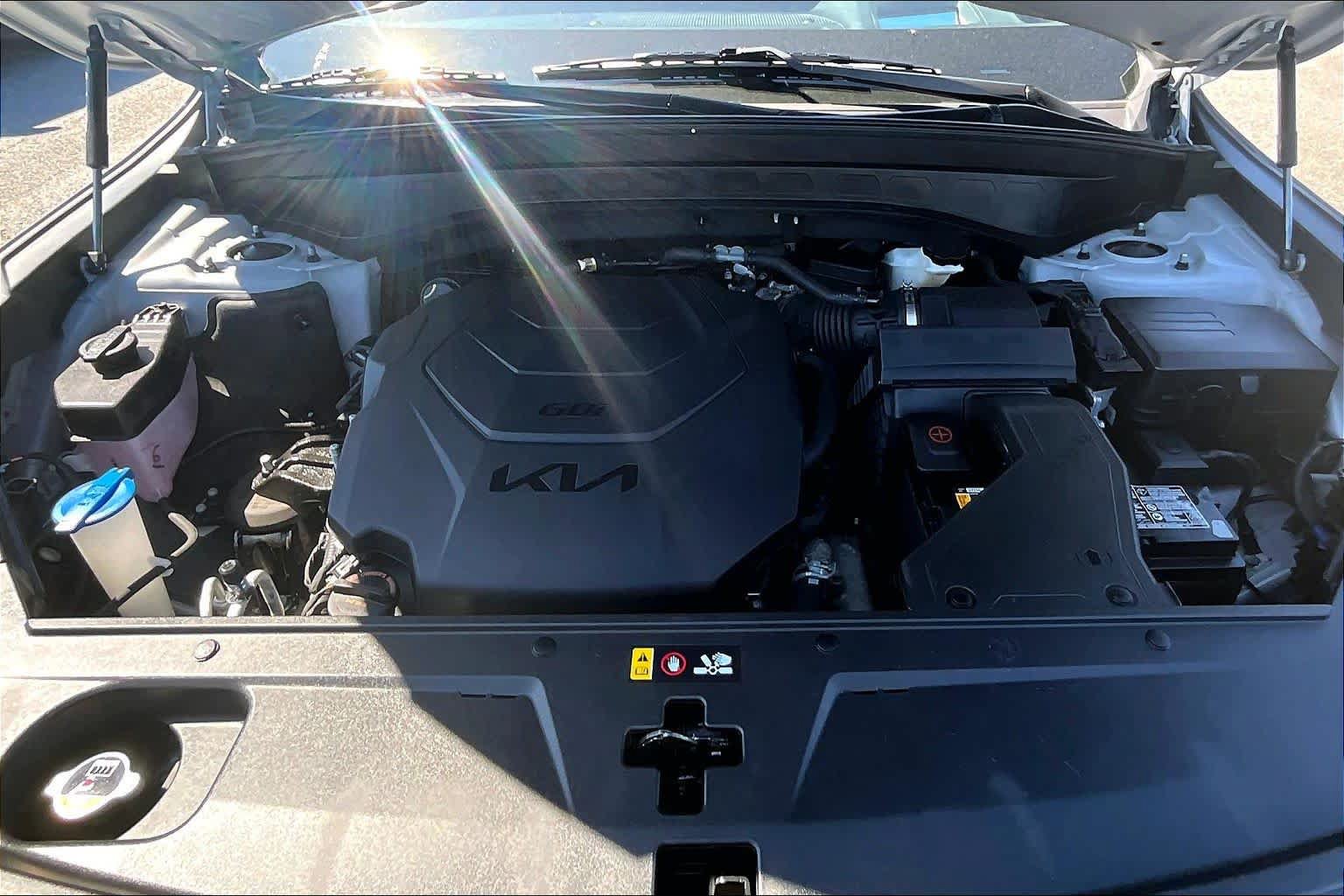 Used 2022 Kia Telluride SX w/ SX Prestige Package AWD/4WD image 32