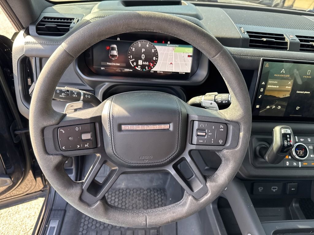 Used 2023 Land Rover Defender 110 V8 image 28