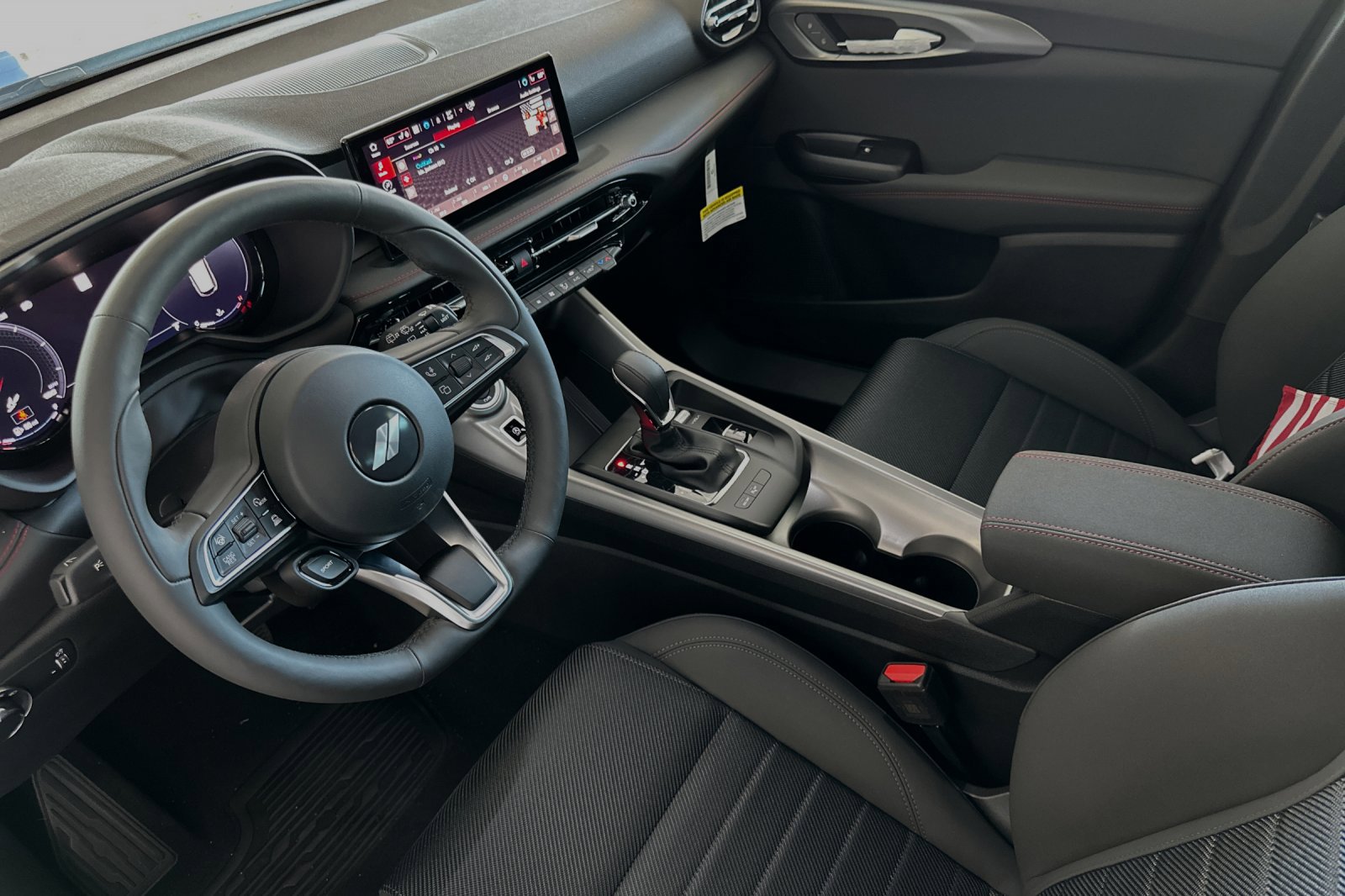 New 2024 Dodge Hornet GT w/ Tech Pack w/o Parking image 7