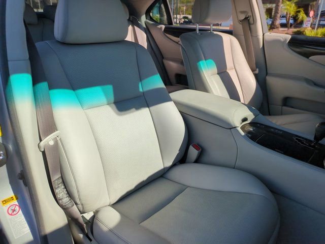 Used 2009 Lexus LS 460 image 31