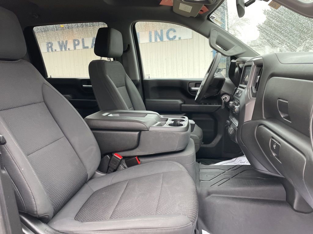 Used 2020 Chevrolet Silverado 2500 Custom w/ Custom Value Package image 20