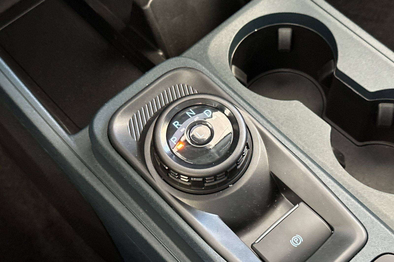 New 2025 Ford Maverick XL image 19