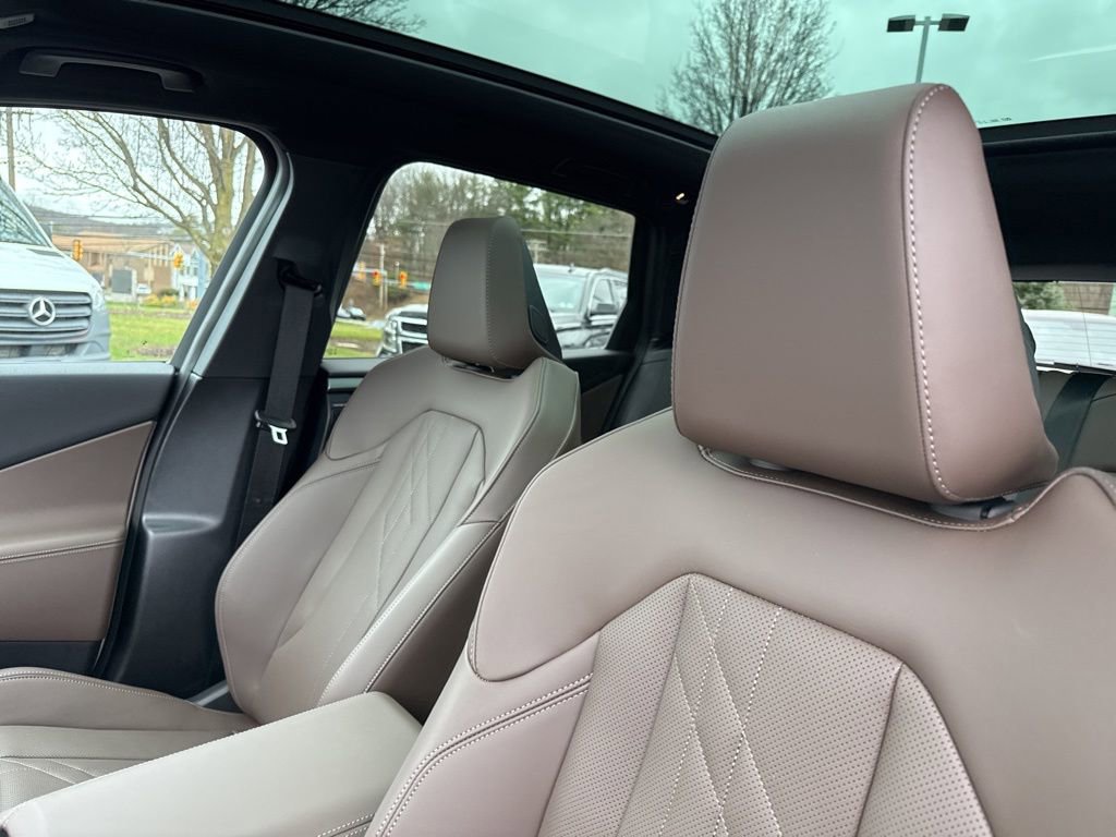 Used 2026 BMW X3 M50 w/ Premium Package image 18